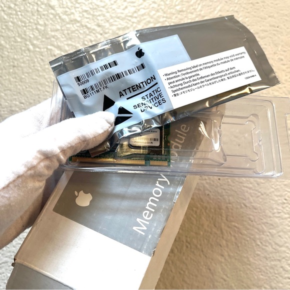 2 Apple Memory Modules. 512MB SDRAM. & 256MB. NEW - Picture 5 of 9